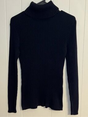 L.L.‎ Bean stretchy ribbed turtleneck size M
